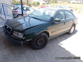 SKODA OCTAVIA 2002 1599cc-thumb-2