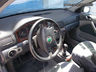 SKODA OCTAVIA 2002 1599cc-thumb-4