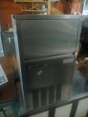 ΠΑΓ0ΜΗΧΑΝΗ ΜΑSTER FROST MOD.C600-thumb-6