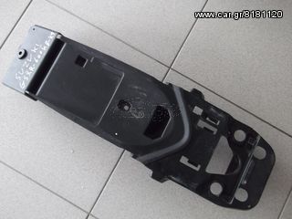 Suzuki GSXR 600-750 K8-K9 κάτω πλαστικό μέρος σέλας σε άριστη κατάσταση!!!-thumb-2