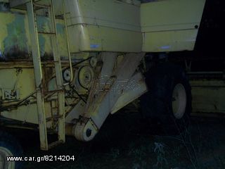 Θεριζοαλωνιστικές New Holland 1981 S 1550-thumb-1