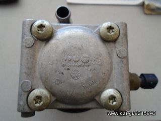 FORD FOCUS 1999-2003 ΑΝΤΛΙΑ ΥΔΡΑΥΛΙΚΟΥ ΤΙΜΟΝΙΟΥ-thumb-1