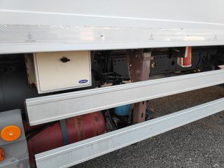 Ψυγείο Mercedes-Benz 2001 1017 ATEGO -thumb-7