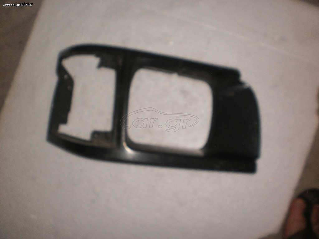 TOYOTA HIACE RH-100/ RZH-112/113 (89-96) ΣΤΕΦΑΝΙ ΦΑΝΟΥ ΕΜΠΡΟΣ ΔΕΞΙ