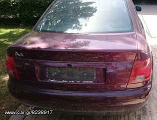 Audi A4 1995-thumb-3