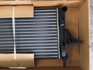 ΨΥΓΕΙΟ ΝΕΡΟΥ SMART ROADSTER 452 700cc-thumb-2