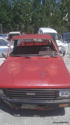 toyota hilux yn 56 gia antallaktika