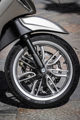 Piaggio Beverly 310 2026 Beverly ΣΑΝΤΟΡΙΝΗ ABS hpe 310-thumb-7