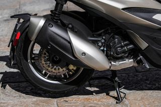 Piaggio Beverly 310 2026 Beverly ΣΑΝΤΟΡΙΝΗ ABS hpe 310-thumb-12