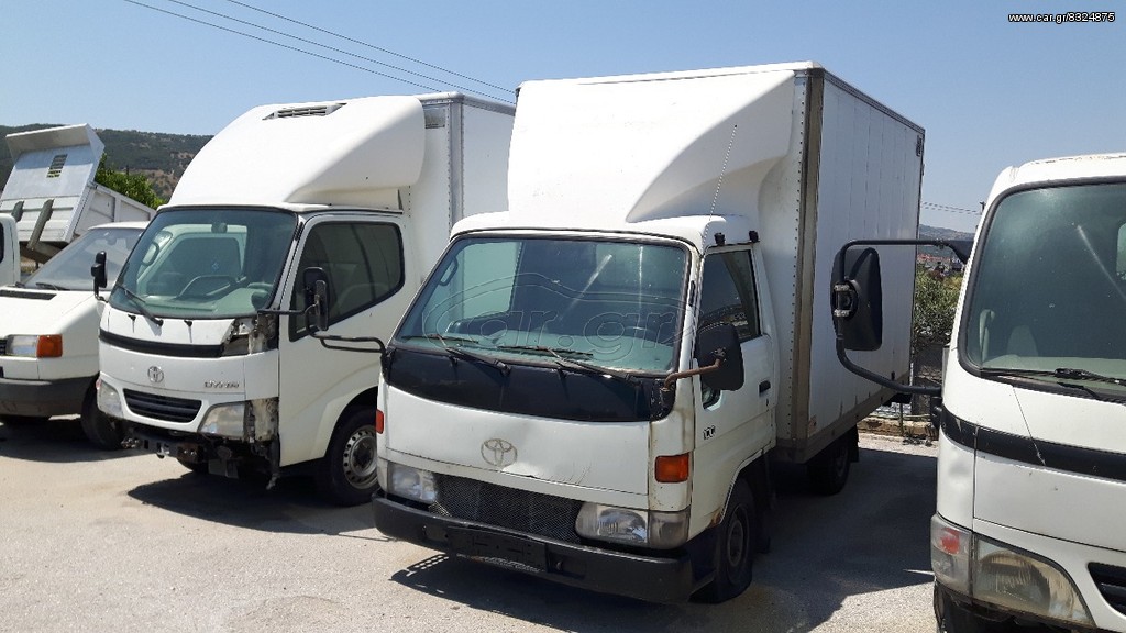 ΚΑΜΠΙΝΑ TOYOTA DYNA 100