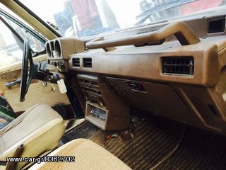 Mitsubishi pajero-thumb-47
