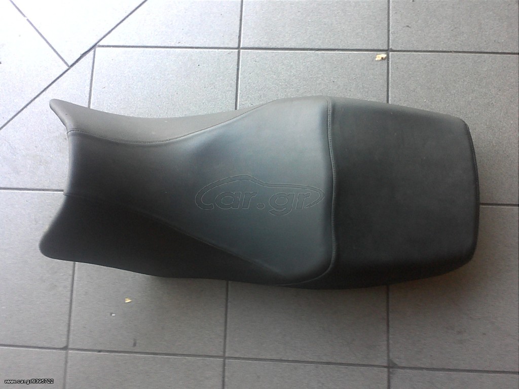 Σελλα V STROM 650