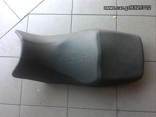 Σελλα V STROM 650