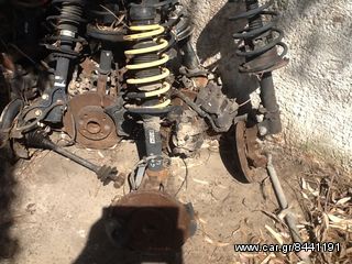 Vw golf 02mod 1.6cc 8v akro empros aristero me amortiser