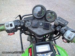 KAWASAKI GPZ 550-thumb-5