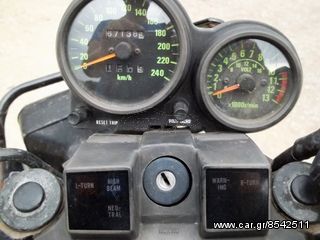 KAWASAKI GPZ 550-thumb-7