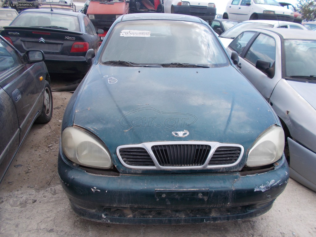 DAEWOO LANOS 2000  1400cc