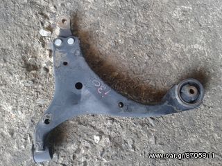 ΨΑΛΙΔΙΑ  ΕΜΠΡΟΣ ΔΕΞΙ	HYUNDAI i30