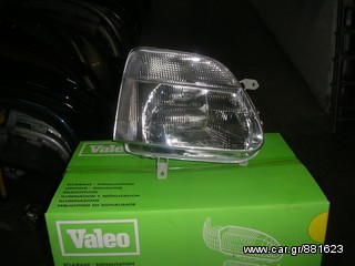 ΕΜΠΡΟΣΘΙΟΣ ΦΑΝΟΣ ΔΕΞΙΟΣ AGILA-A1 VALEO