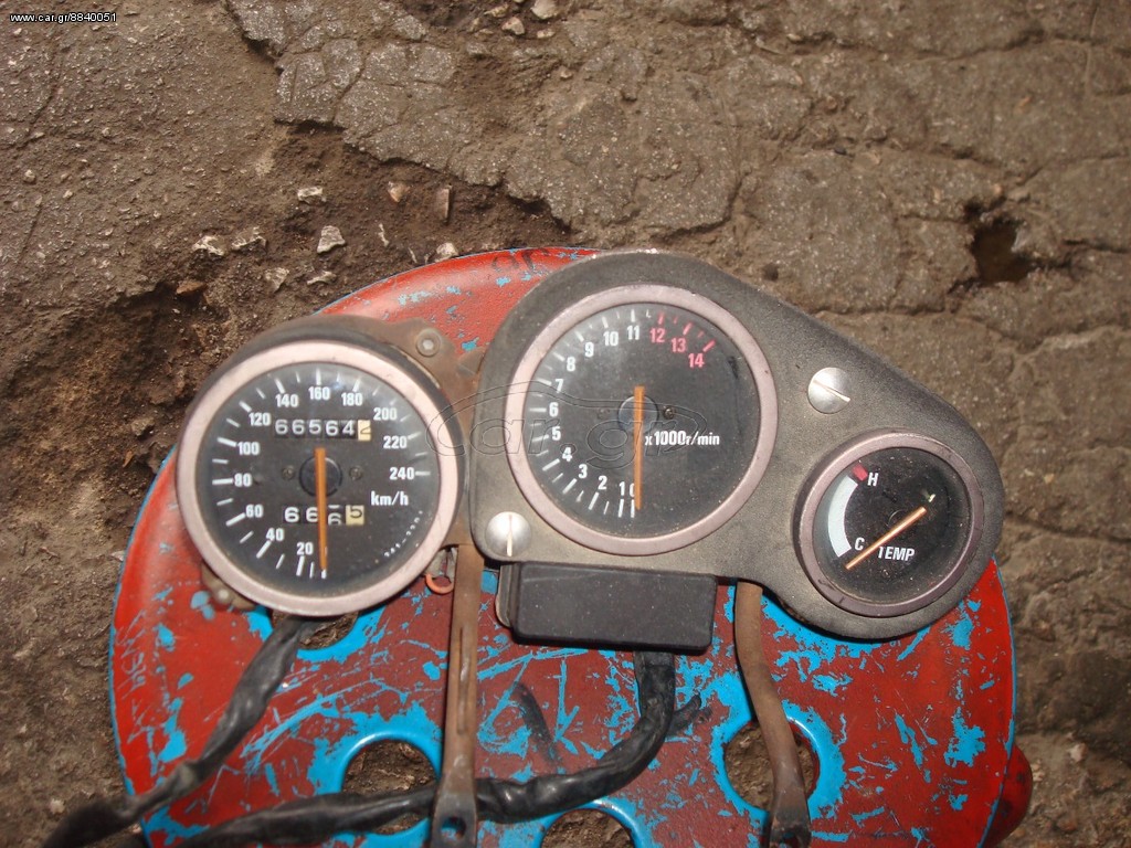 suzuki rgv 250 banana