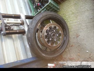 Suzuki GSX 750  '07-thumb-4