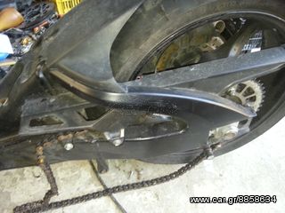 Suzuki GSX 750  '07-thumb-9