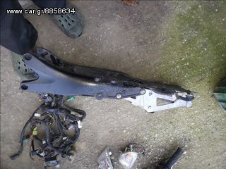 Suzuki GSX 750  '07-thumb-11