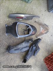 Suzuki GSX 750  '07-thumb-20