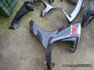 Suzuki GSX 750  '07-thumb-21