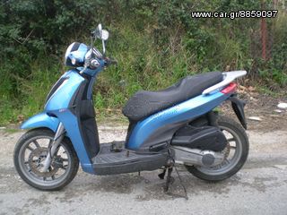 PIAGGIO CARNABY 300 ΓΙΑ ΑΝΤΑΛΛΑΚΤΙΚΑ ΚΟΜΜΑΤΙ ΚΟΜΜΑΤΙ