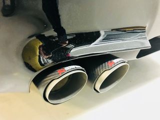 BMW SERIES 5  E60 / E61  BODY KIT Type M5-thumb-103