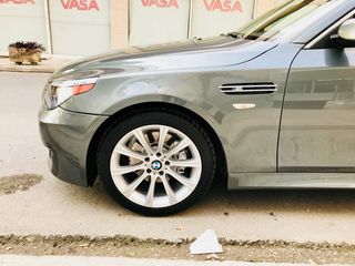 BMW SERIES 5  E60 / E61  BODY KIT Type M5-thumb-17