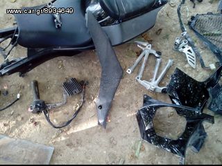 Suzuki GSX-R 1000  '08-thumb-8
