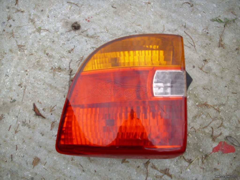 ΠΙΣΩ ΦΑΝΑΡΙΑ TOYOTA CELICA 04'.
