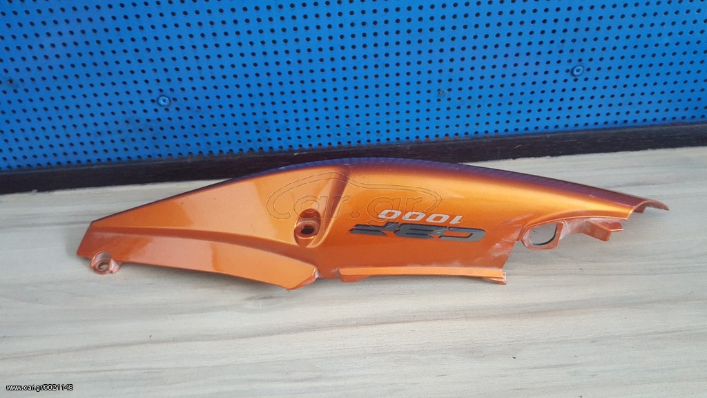 Honda cbf 1000 2006/2012  δεξιο πλαινο ουρας 