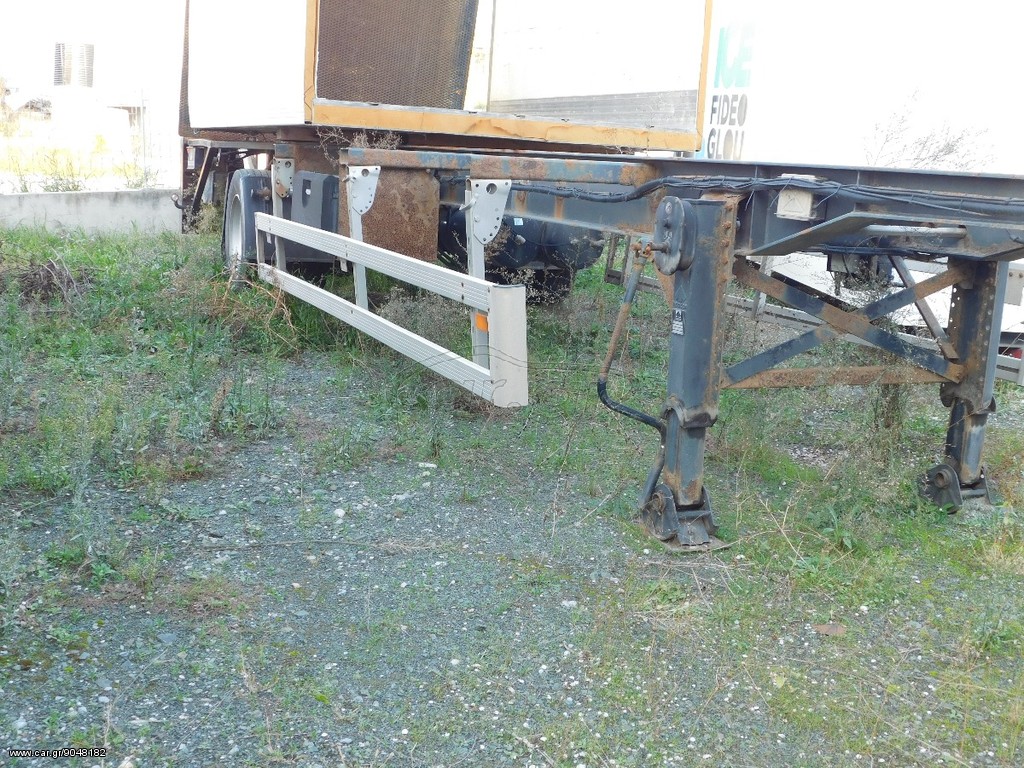 Σασί 2000 TRACON UDEN