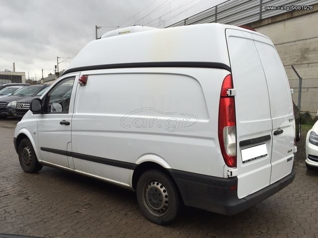 Ψυγείο Mercedes-Benz 2006 115