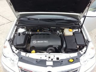 Opel Astra 2009 CDTI DIESEL 1.3-thumb-4