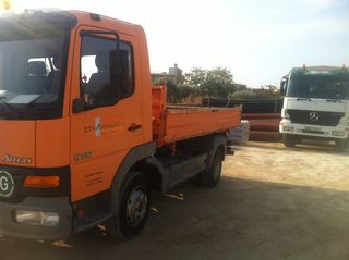 Ανατροπή Mercedes-Benz 2003 915-thumb-4