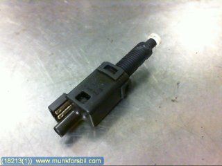 SEAT  IBIZA II  99-01 / VW PASSAT 97-00  BALBIDA  GIA TO CRUISE  CONTROL   ME KOD 811907343B TIM 15E EPANO  KE  TEL IBIZA