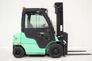 Mitsubishi 2010 FD20N,EF18C,CABIN,-thumb-1