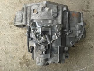 ΣΑΣΜΑΝ  VW SEAT SKODA  BKD JETTA GOLF TOURAN	2,0L - 16V - 140PS   TURBO DIESEL 6 TAX  XEIROKINHTO