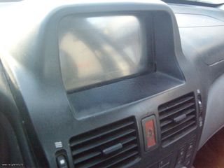 Nissan Primera 1600 16V FULL EXTRA '02-thumb-3