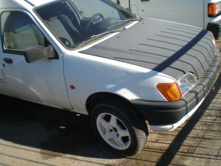 Ford Courier 1995-thumb-2