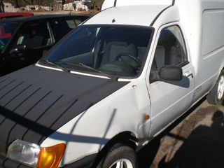Ford Courier 1995-thumb-3