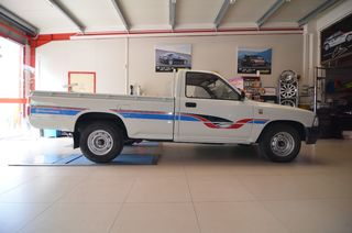 ΤΟΥΟΤΑ HILUX ΡΙΓΑ ΜΕ ΧΡΩΜΑΤΑ ΤΗΣ ΕΠΙΛΟΓΗΣ ΣΑΣ-thumb-3