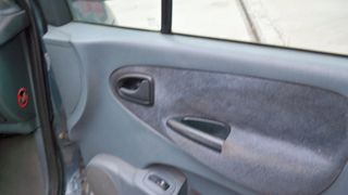 RENAULT MEGANE SCENIC-thumb-8