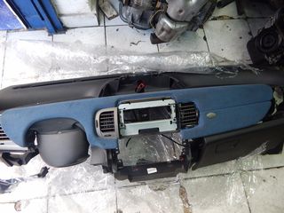 LANCIA YPSILON   04--thumb-3