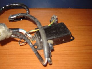 CB 250  400 N      HONDA                                       -thumb-1