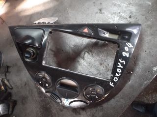 ΚΟΝΣΟΛΑ ΚΑΙ ΧΕΙΡΙΣΤΗΡΙΟ FORD FOCUS